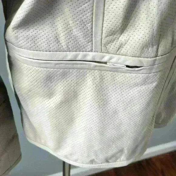 Almost new Classiques Entier leather jacket from Nordstrom size XL - Picture 2 of 10